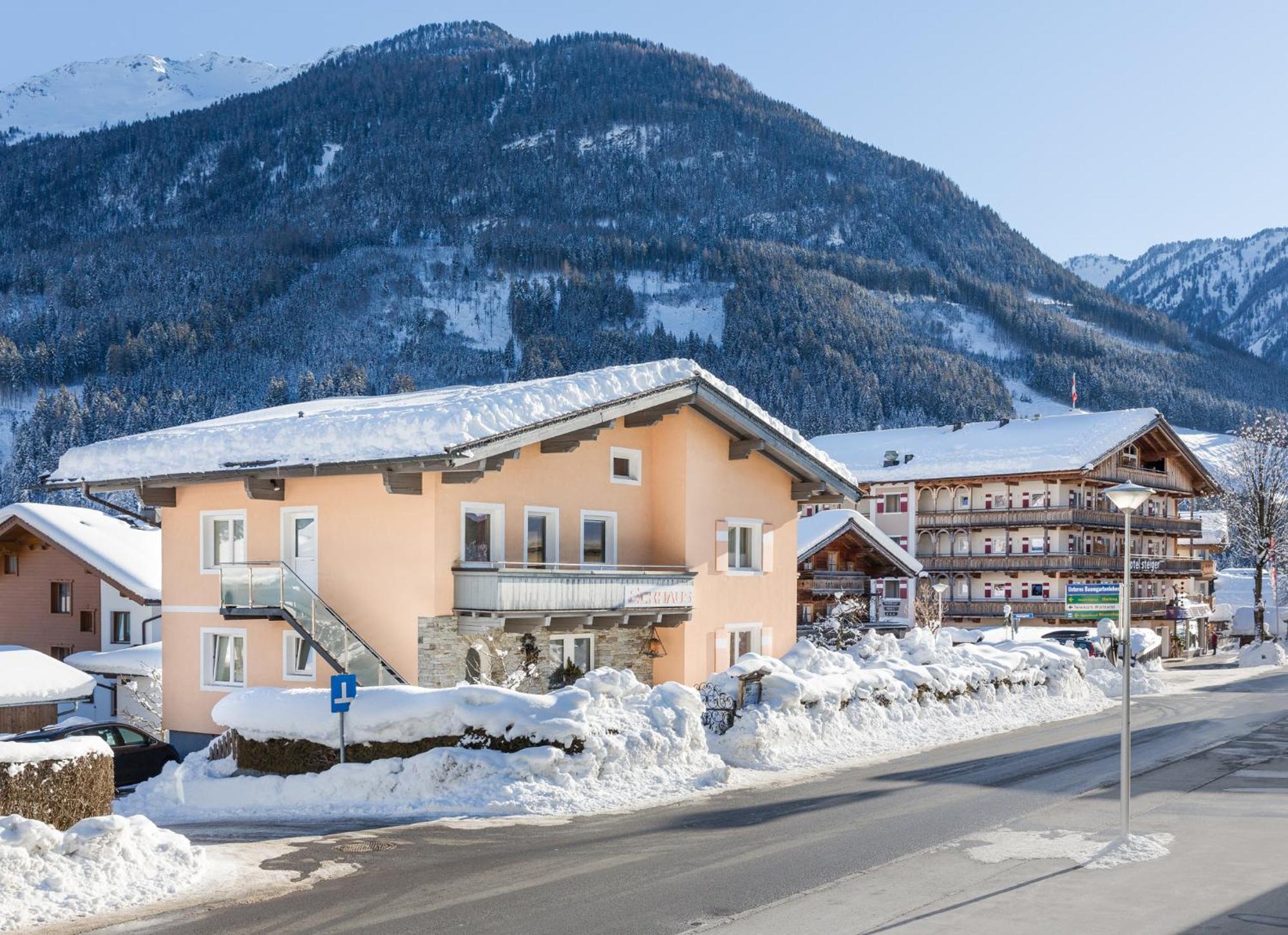 Hotel Steiger Neukirchen am Großvenediger Exterior photo